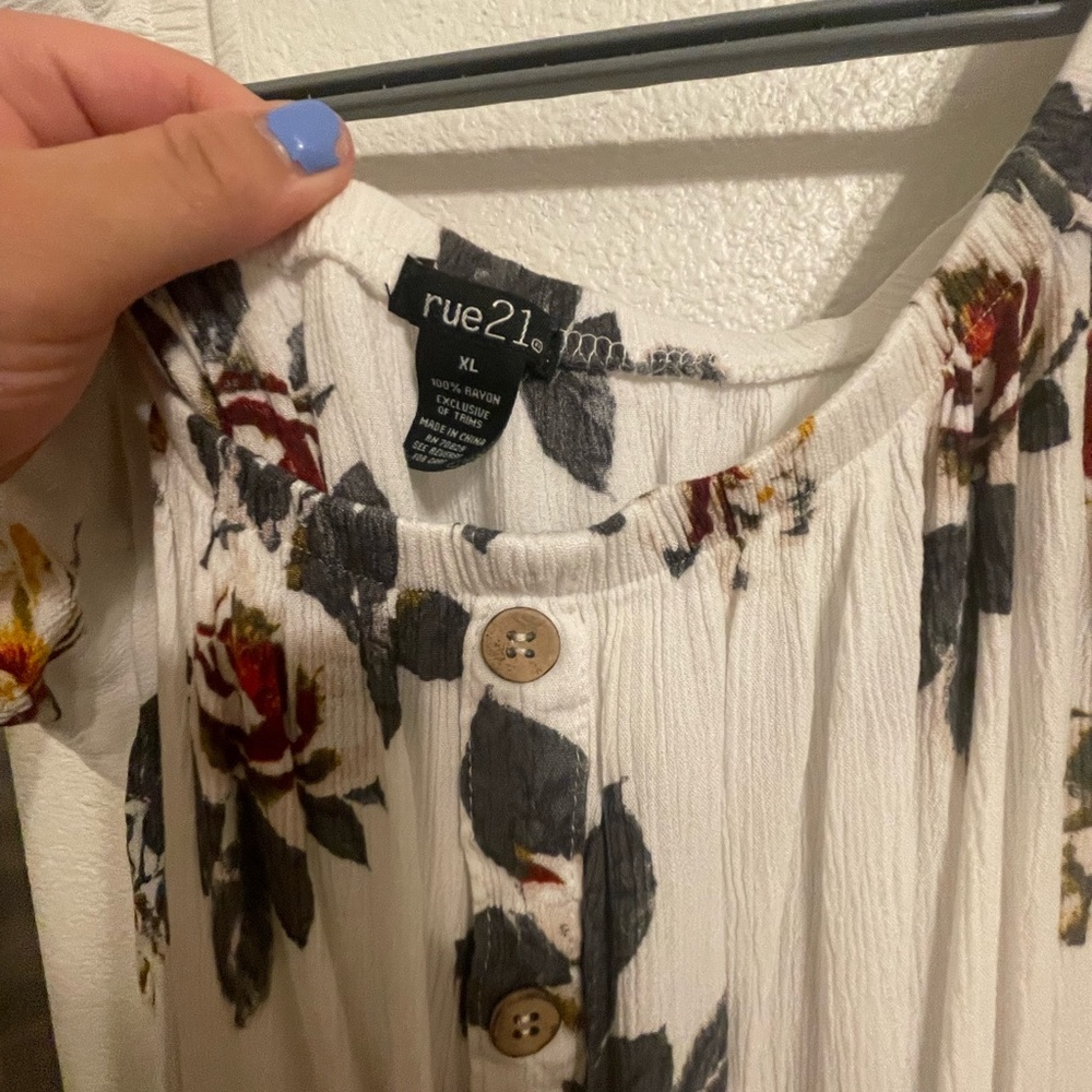FLORAL DRESS - Picture 3 of 4